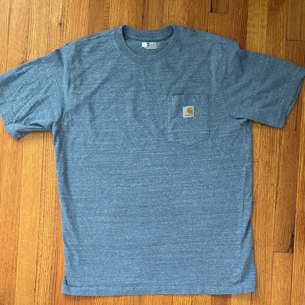 Men’s carhartt “loose fit” tee